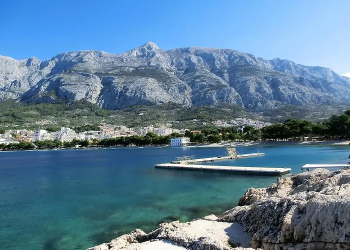 Borna * Makarska